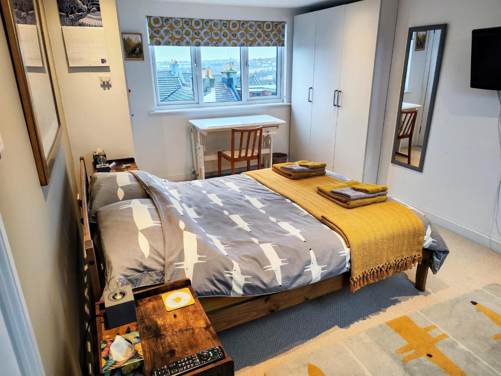 Large Light Loft Room - En Suite Brighton Exterior foto